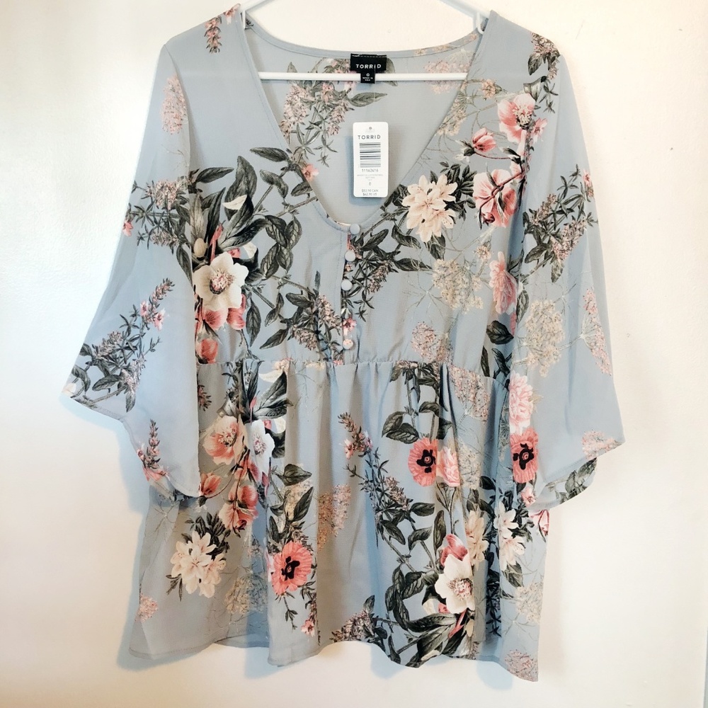 NWT Torrid Floral Print Button Babydoll Top Sz 0